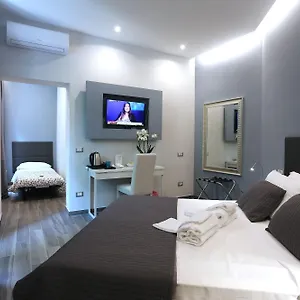Bed and Breakfast 77, Ρώμη